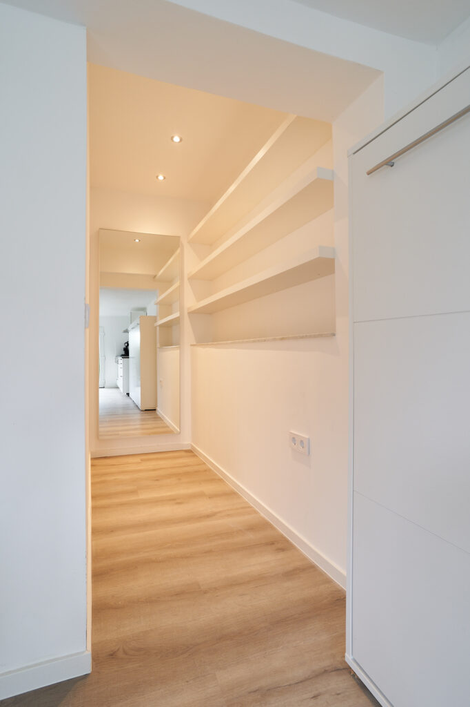 Ferienwohnung am blauen See Königswinter – Wohnzimmer