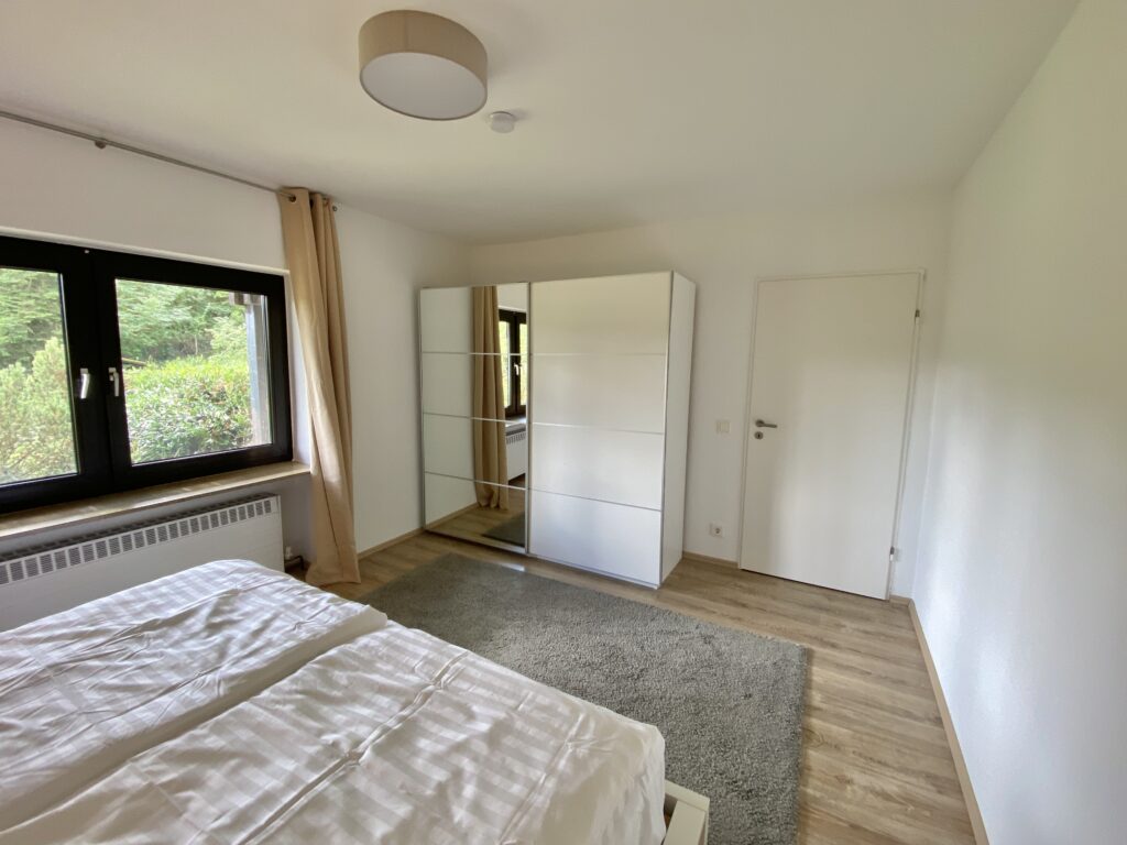 Ferienwohnung Schmidt Königswinter – Fensterfront