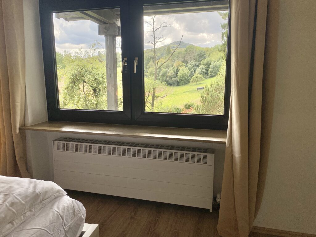 Ferienwohnung Schmidt Königswinter – Gesamtansicht